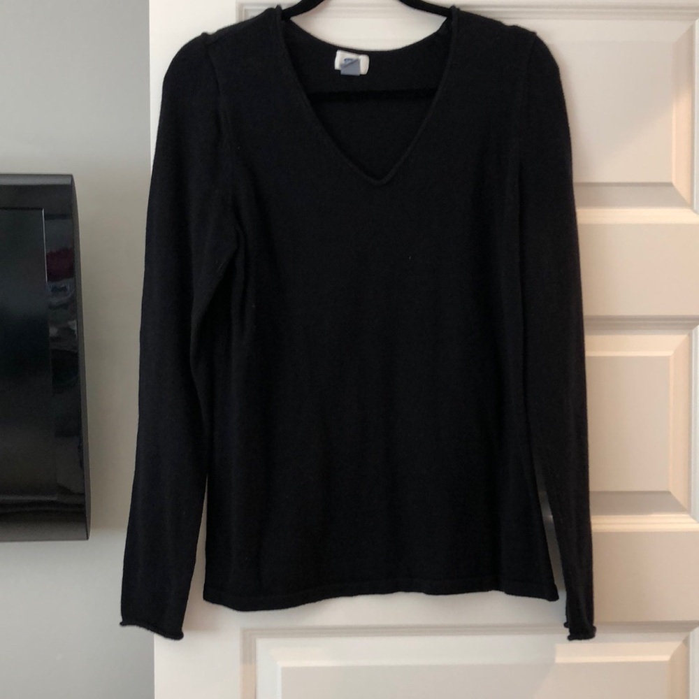 Black v-neck sweater